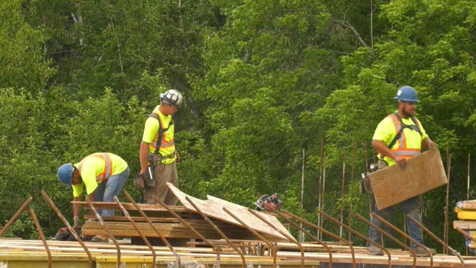 P.E.I.'s building boom unable to keep up with province's surging population growth