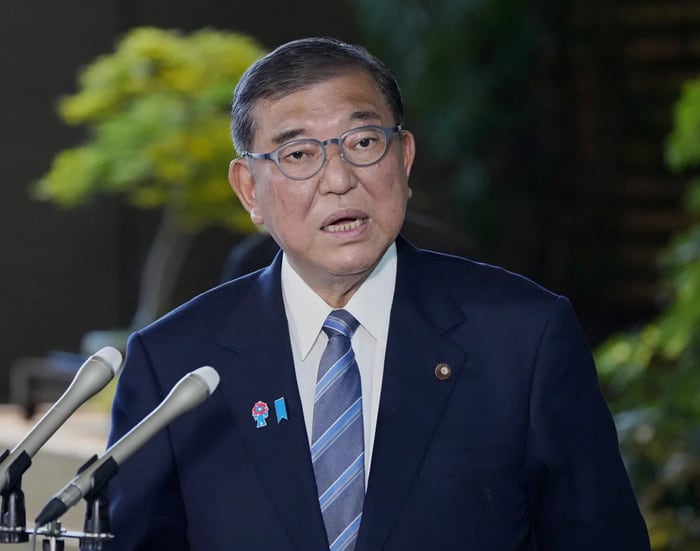 Trump announces trade deal with Japan
