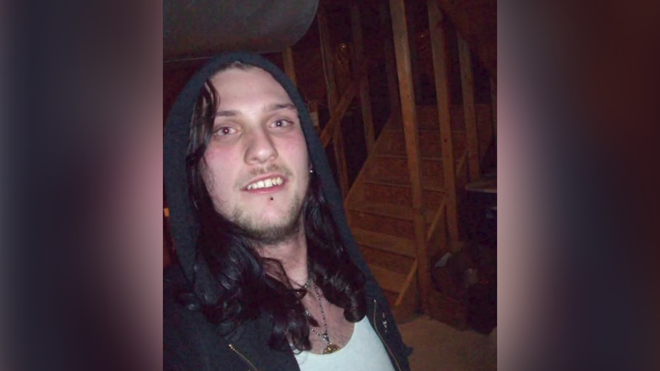 Bail denied to Ont. man accused of child luring with notes at park