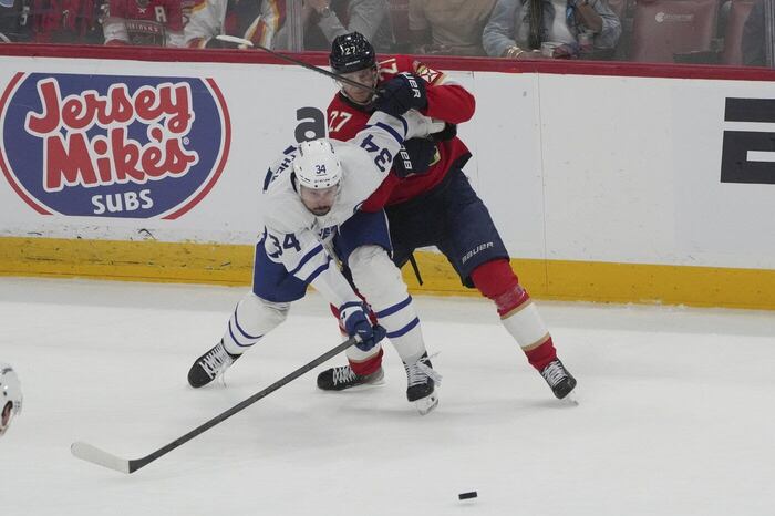Leafs set to face off on home ice against the Panthers in Game 5