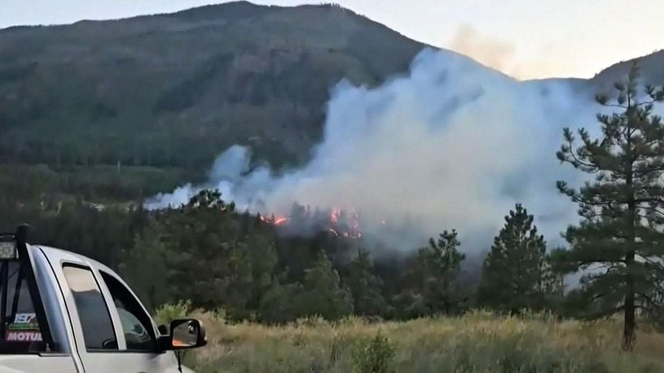 Wildfire triggers state of emergency in Lytton, B.C.