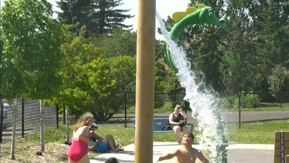 Extreme heat makes its way through southern Sask.