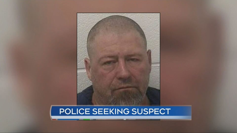Barrie police search for possibly armed and dangerous suspect