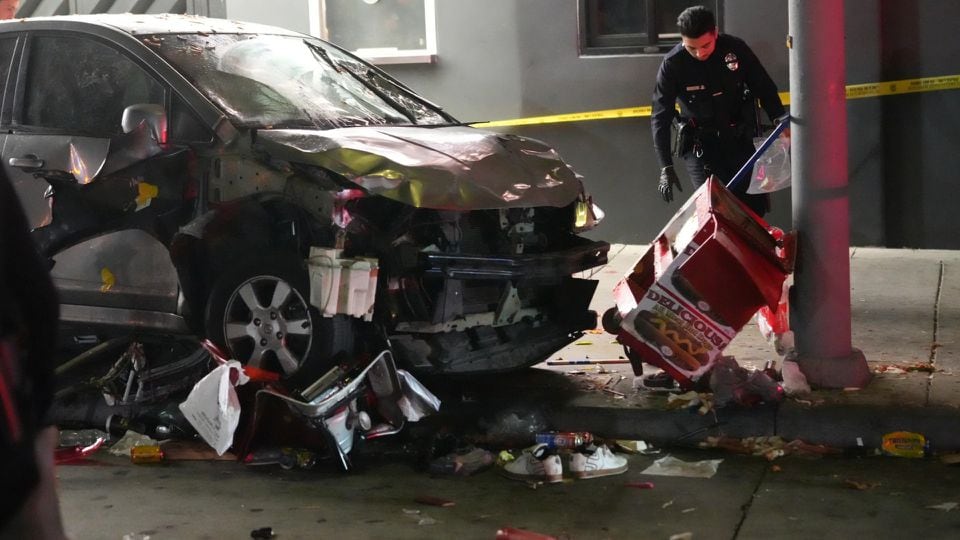Former FBI Agent weighs in on L.A. crash that injured 30 people