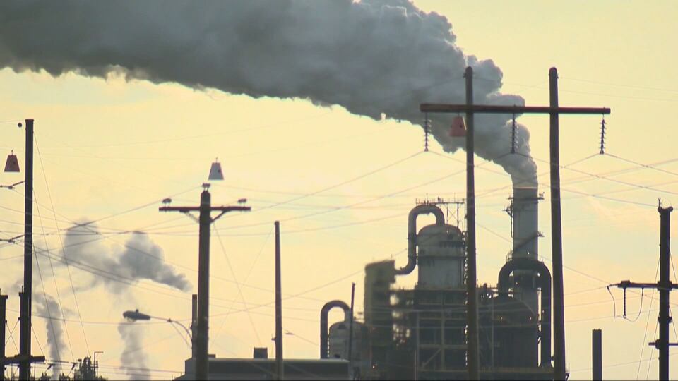 Alberta proposes bill to bar Ottawa from emissions data