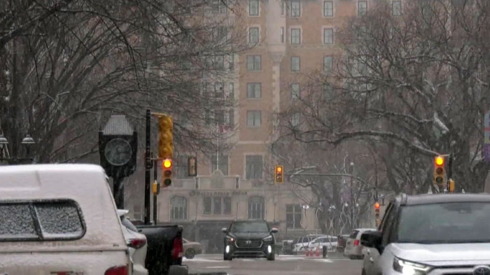 Saskatchewan bearing brunt of winter-like storm threatening to bring freezing rain to Ontario