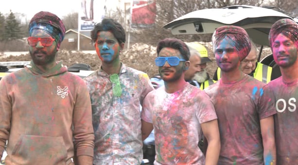 Local Indian community, mayor, dignitaries colour up at annual ‘Holi Fest’