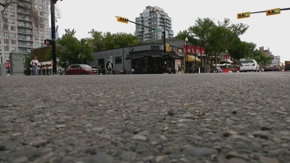 Survey suggests support for vehicle-free zone on 17th Avenue