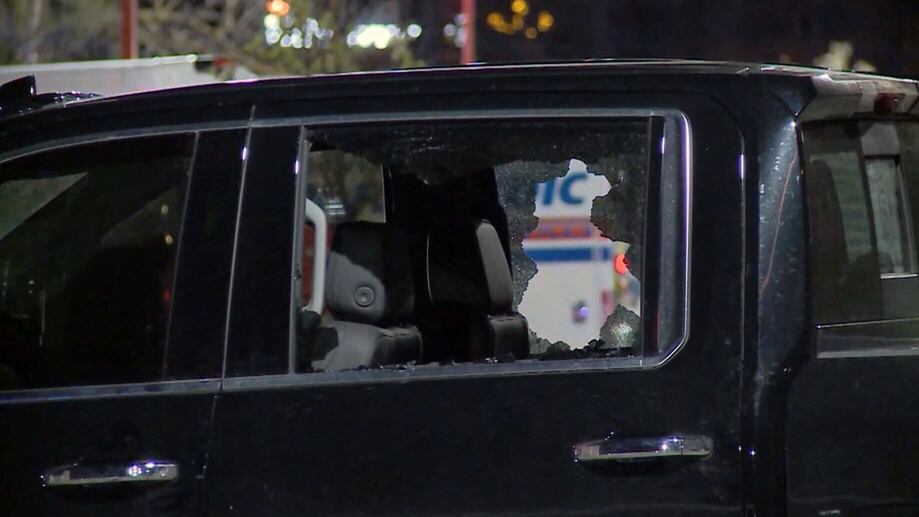 Man dead following targeted shooting in Burlington, Ontario parking lot