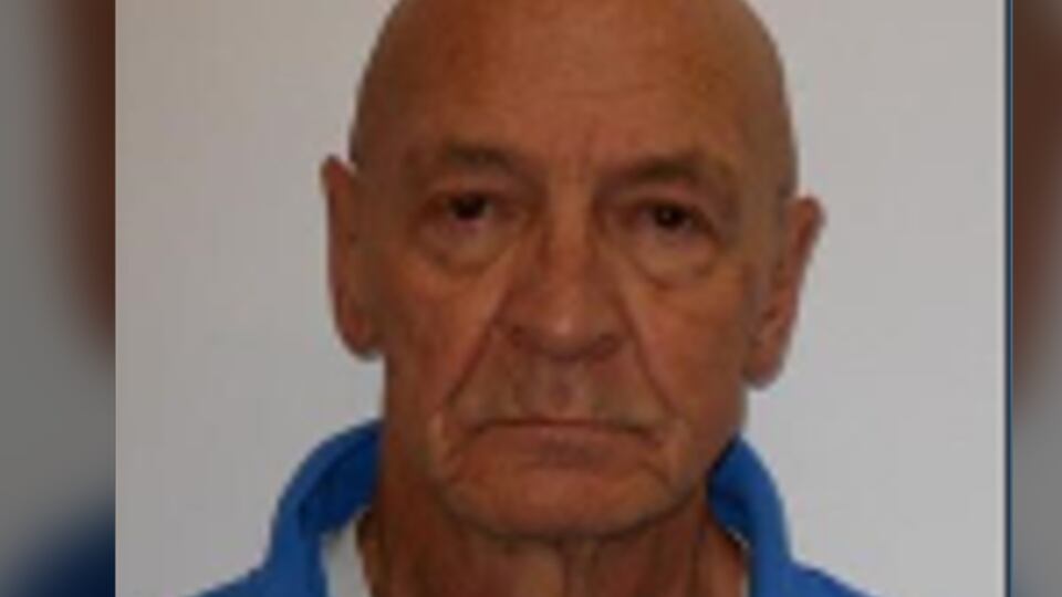 Quebec provincial police searching for escaped murderer
