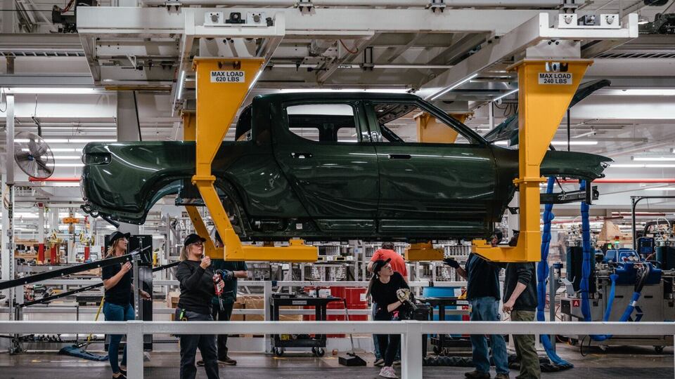 Trump’s impending May 3 tariffs could ‘shut down’ auto industry: expert
