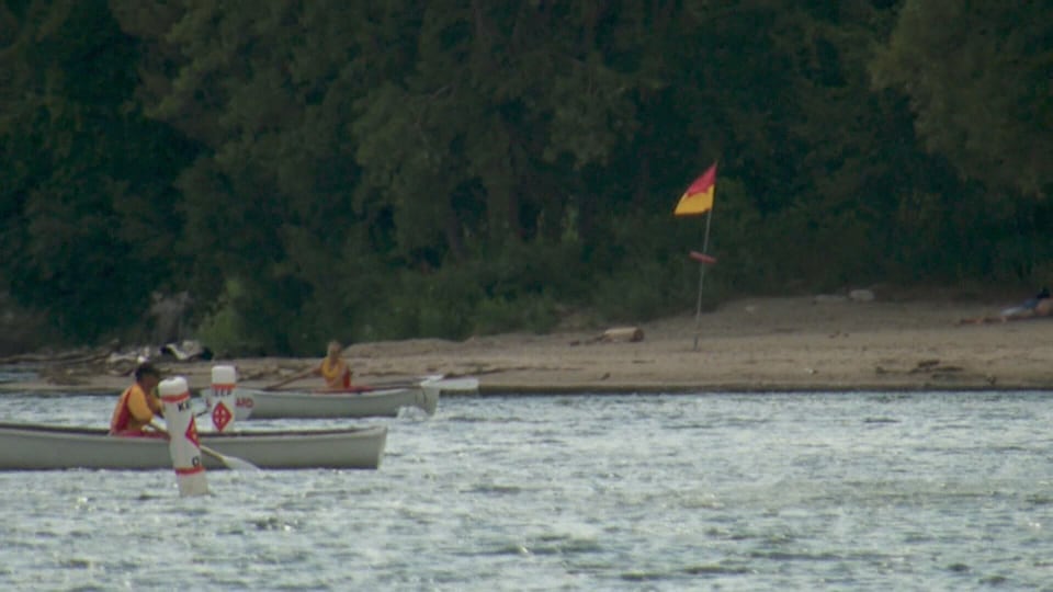 E. coli closes many Canadian beaches