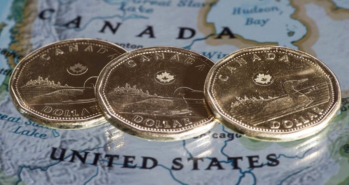 Canadians deal with slowing economy, rising debt