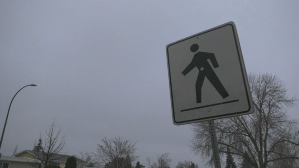 Talking pedestrian safety with Lethbridge students, parents