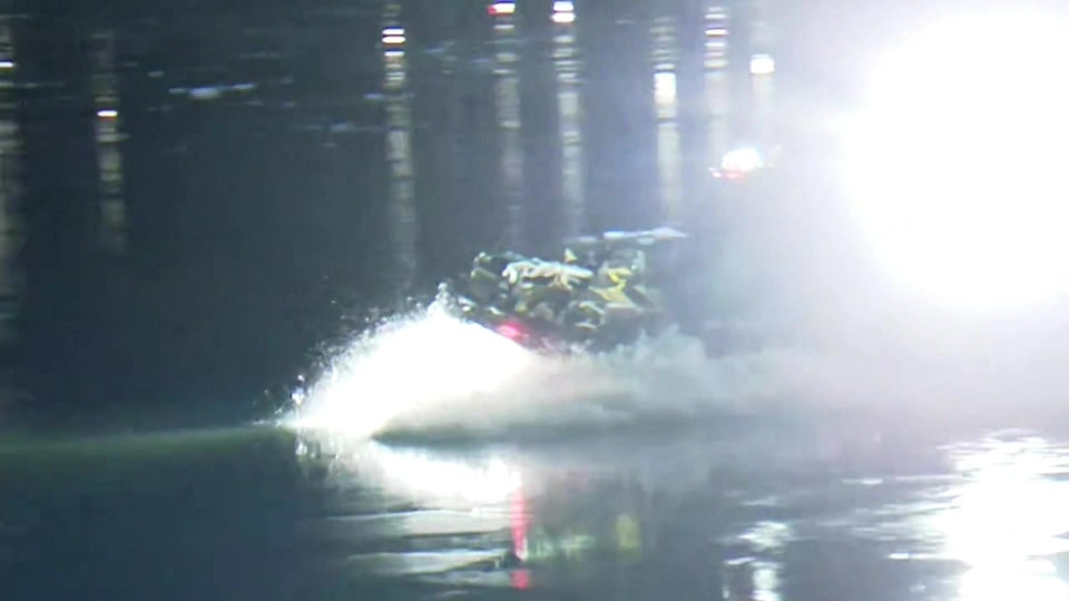 Overnight search in Potomac River after aircraft collision