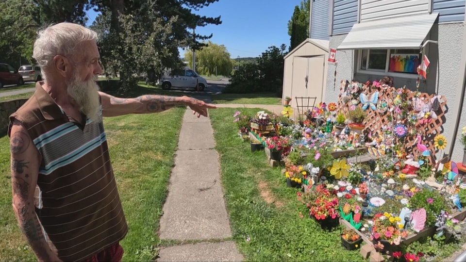 Sawatsky Sign-Off: Joy Garden