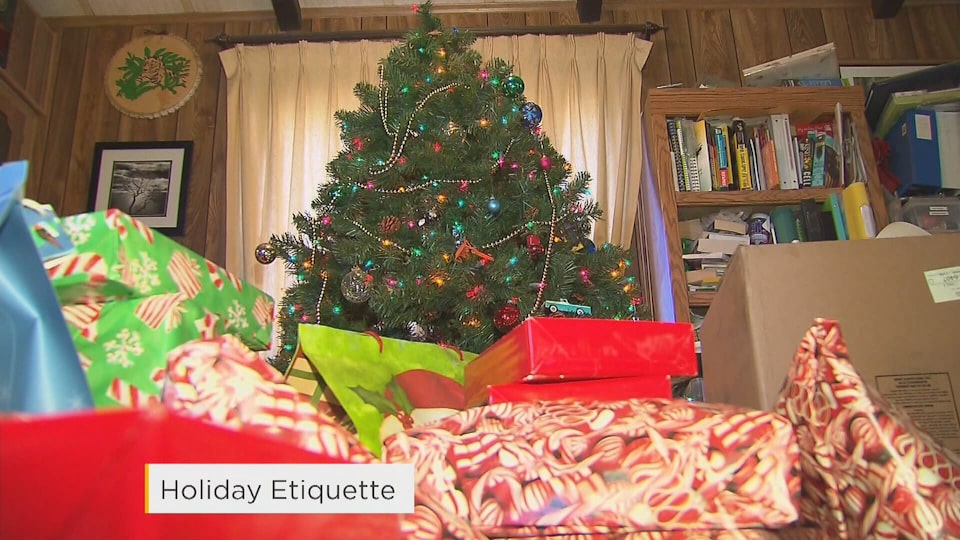 Holiday etiquette tips