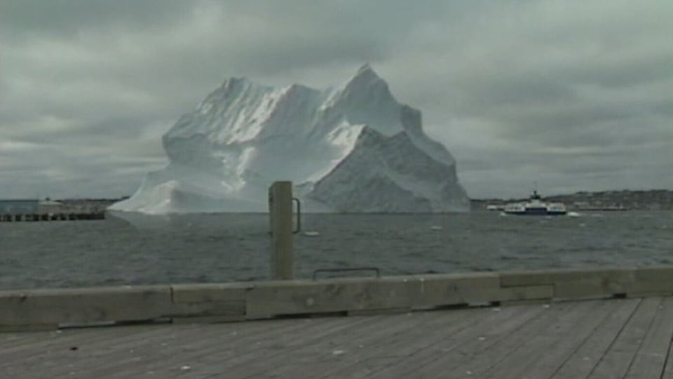 Video Vault: Giant iceberg appears in Halifax Harbour