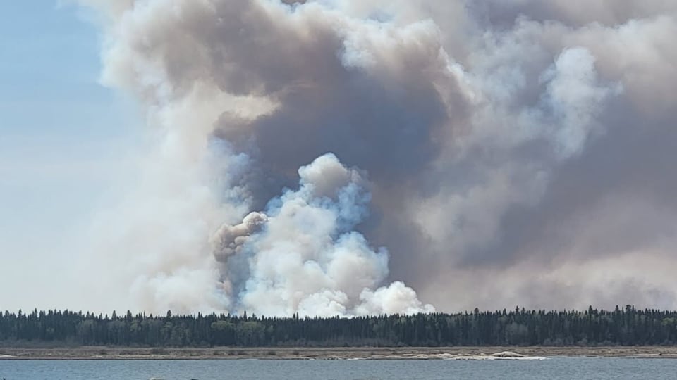 Republican lawmakers complain about ‘suffocating Canadian wildfire smoke’