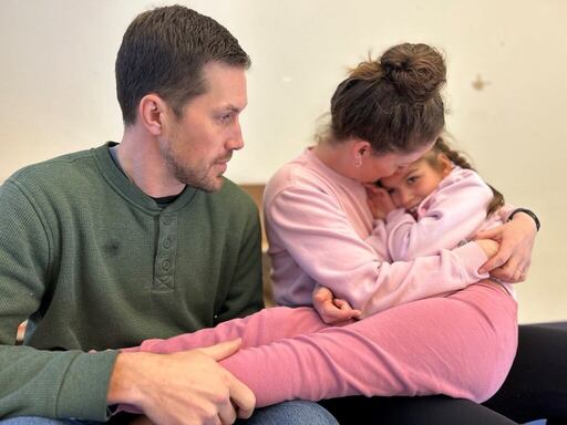 Community fundraises for terminal B.C. girl’s treatments