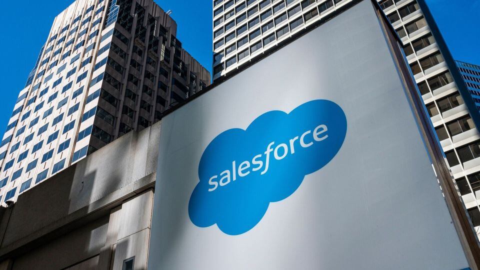 Hot picks in software stocks