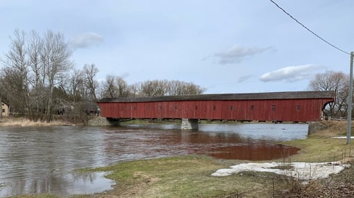 Deciding the fate of the West Montrose Kissing Bridge